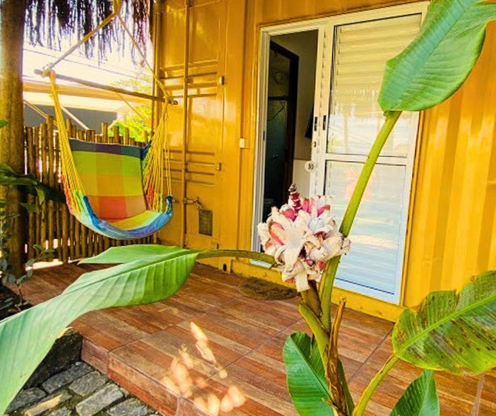 Pousada Papaya Container Ubatuba Kültér fotó