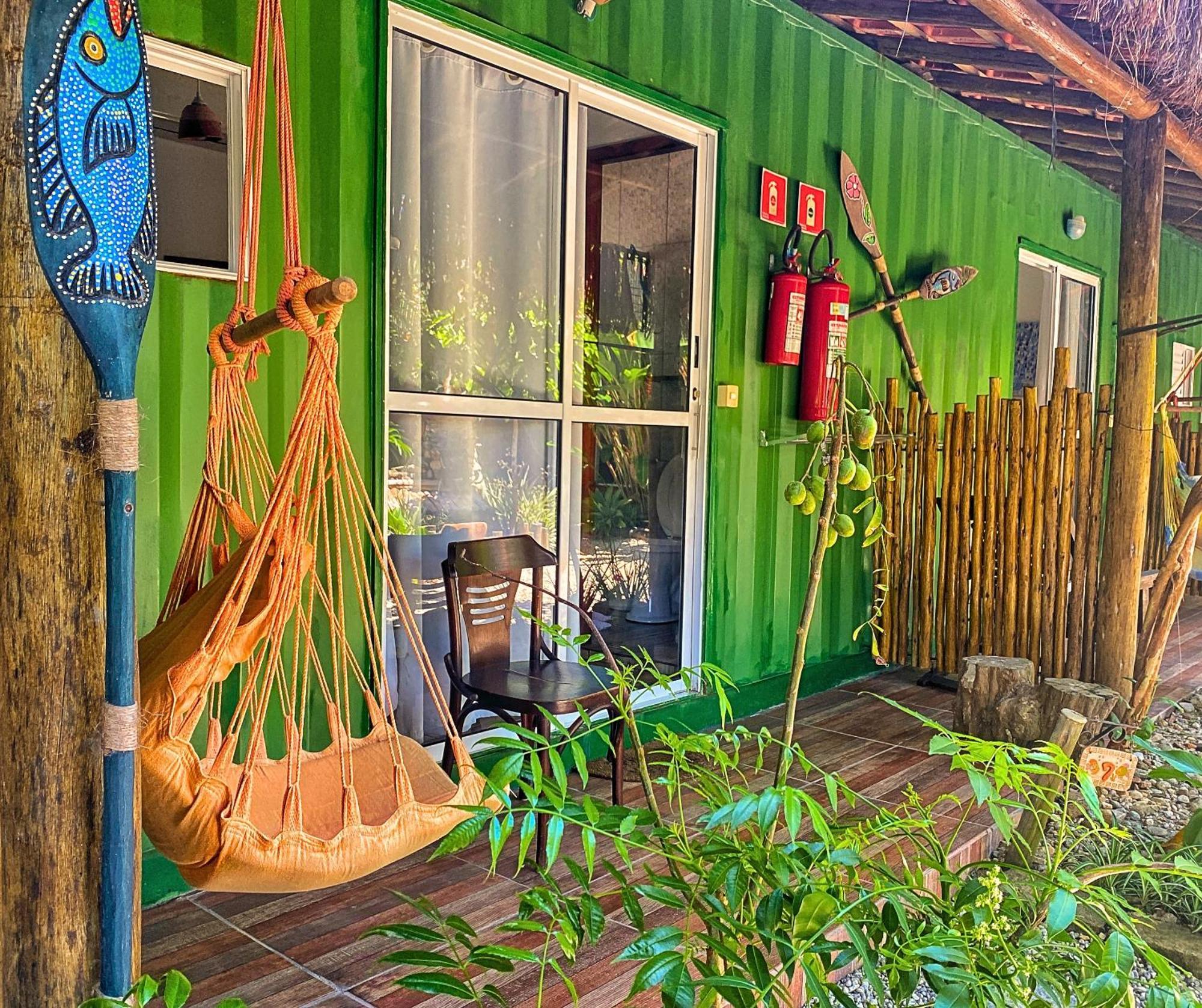 Pousada Papaya Container Ubatuba Kültér fotó